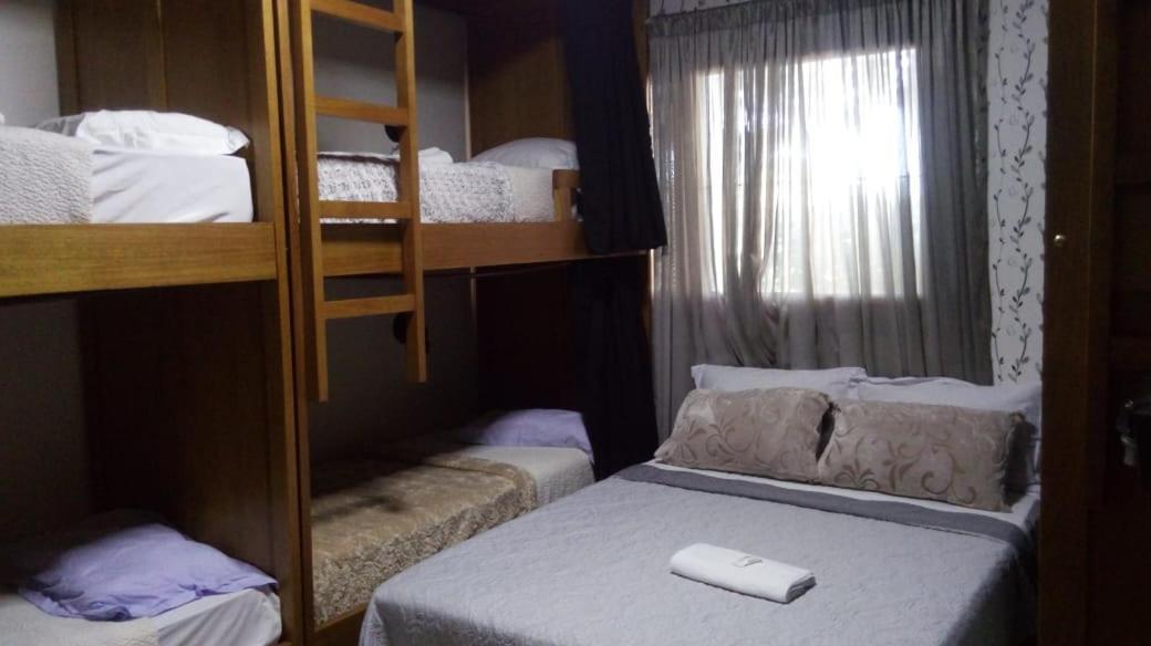 Hostal Pousada E Do Pio Canela